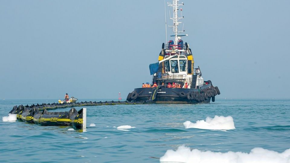 مانور مقابله با آلودگی نفتی و جستجو و نجات