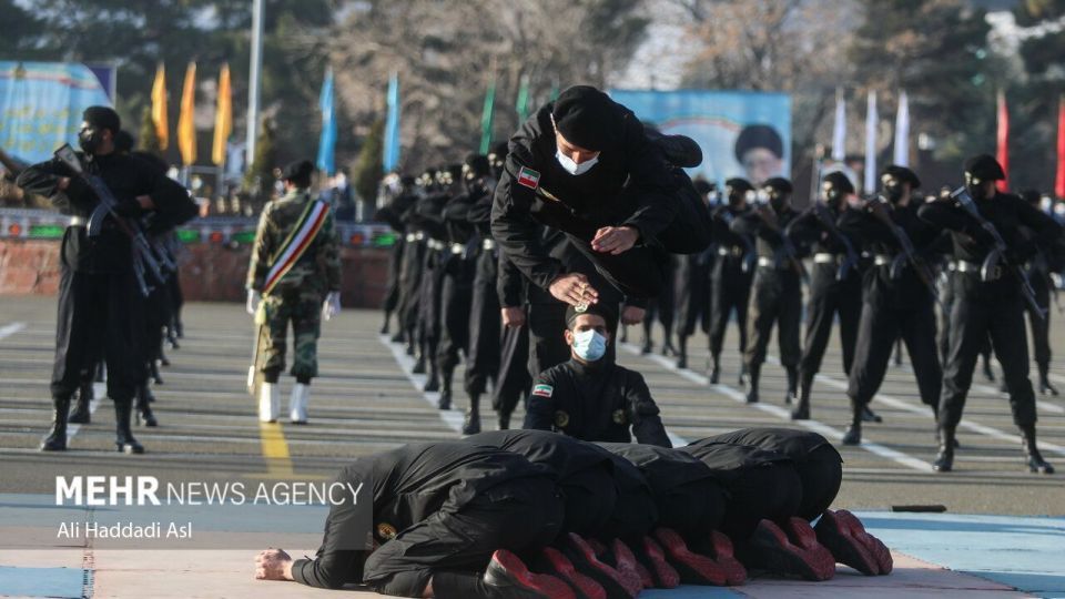 آیین اختتامیه هفتمین دوره رزم مقدماتی مشترک ارتش