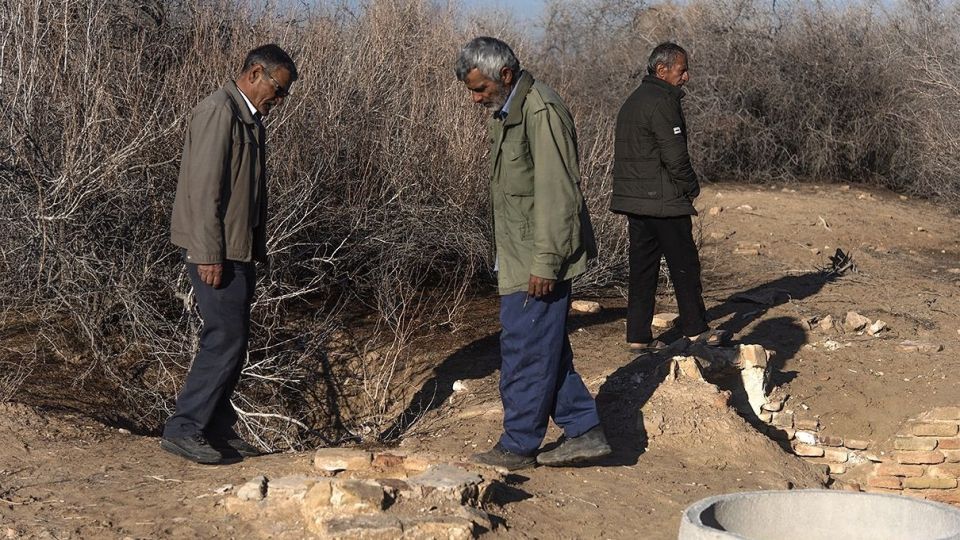 آب در دل کویر تکان خورد