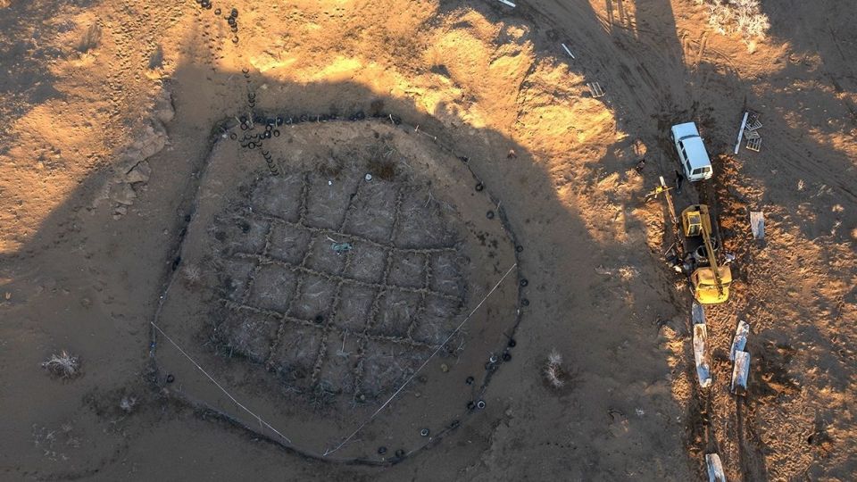 آب در دل کویر تکان خورد