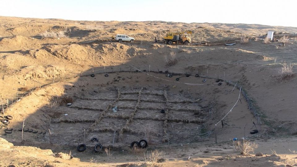 آب در دل کویر تکان خورد