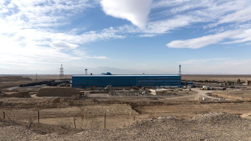 آب در دل کویر تکان خورد