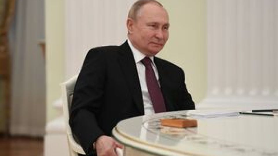 پوتین: سلام من را به آقای خامنه‌ای برسانید