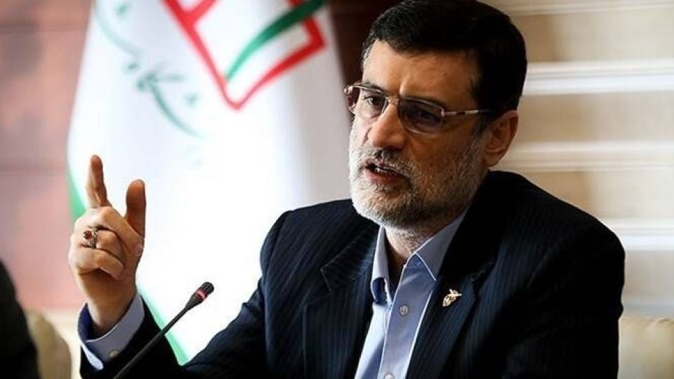 تحویل حکم شهادت به خانواده ۱۶ آتش نشان