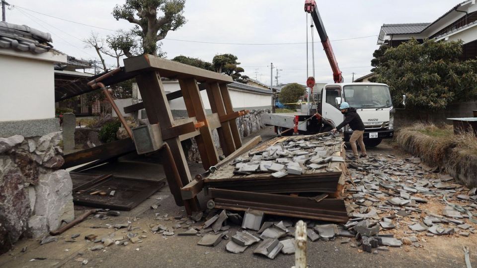 زمین لرزه ۶.۶ ریشتری ژاپن ۱۳ مجروح برجای گذاشت  