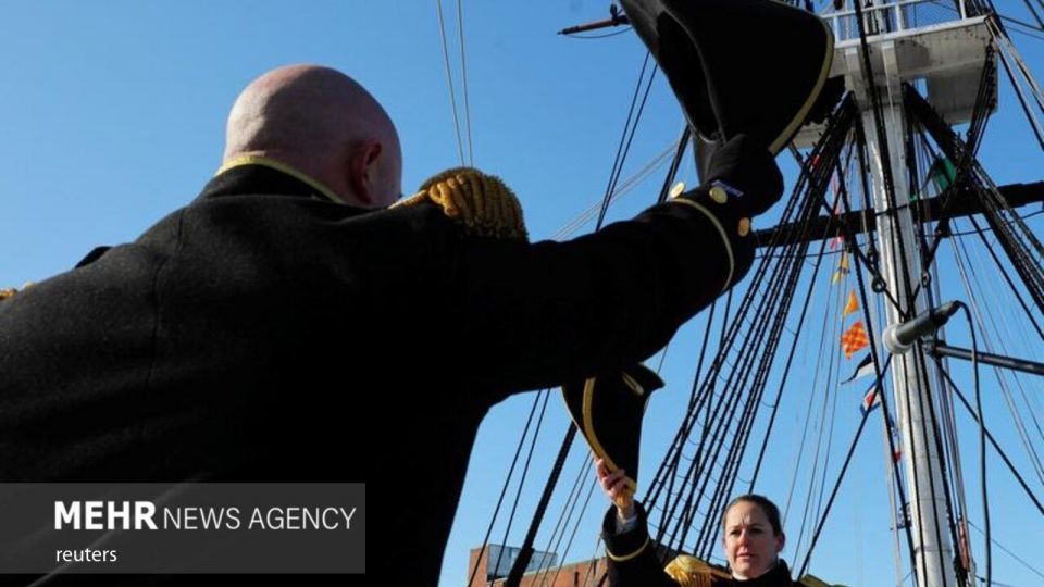 بیلی فارل اولین کاپیتان زن ناوگان USS