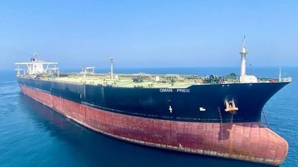 آمریکا یک نفتکش مرتبط با ایران را رفع تحریم کرد