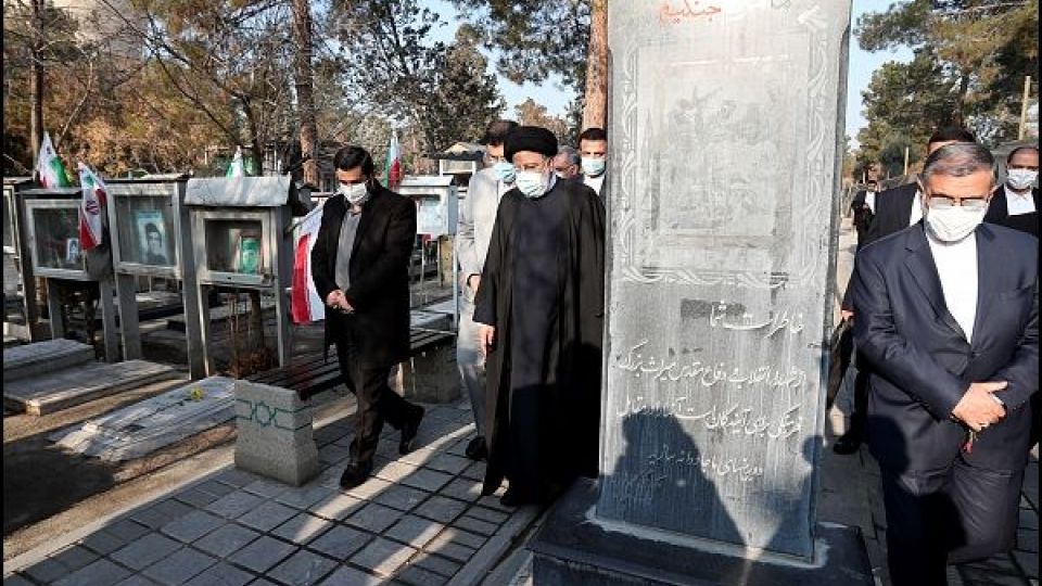 رئیس جمهور در مزار شهدای بهشت زهرا