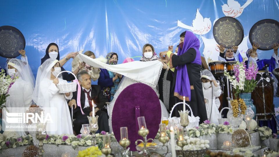 ازدواج «فرهاد» و «عزیزه» در آسایشگاه کهریزک