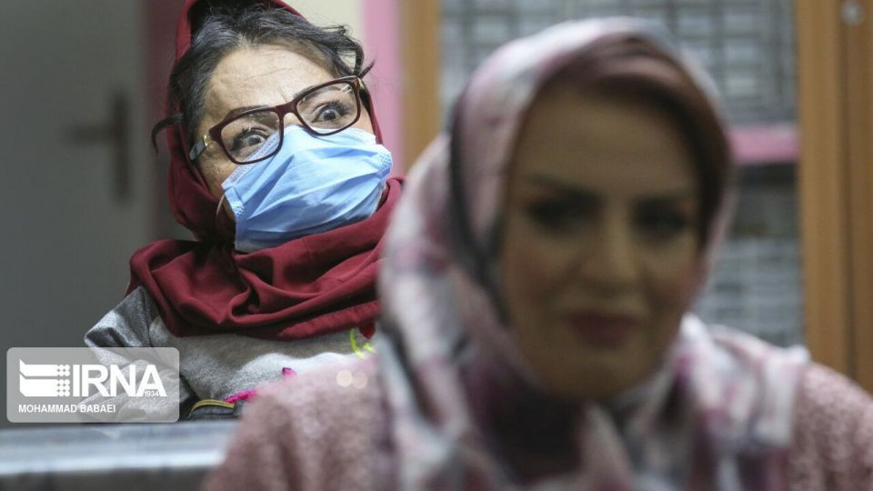 ازدواج «فرهاد» و «عزیزه» در آسایشگاه کهریزک