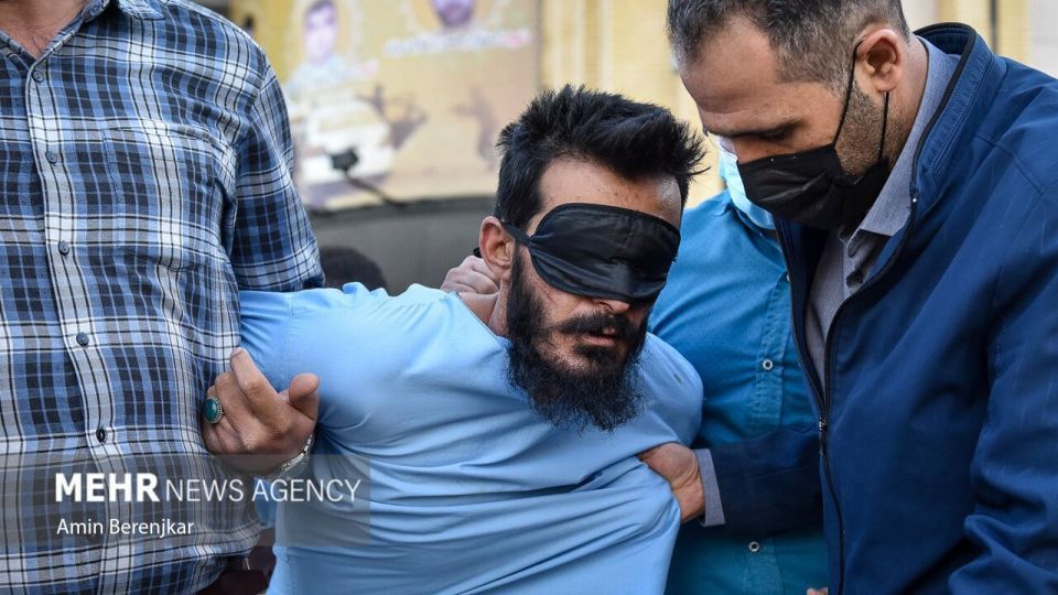 بازداشت قاتل «علی اکبر رنجبر» در شیراز