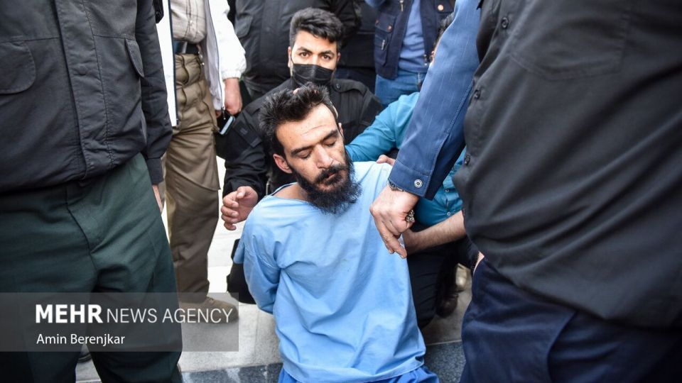 بازداشت قاتل «علی اکبر رنجبر» در شیراز