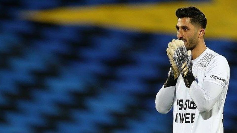 مظاهری از استقلال جدا شد