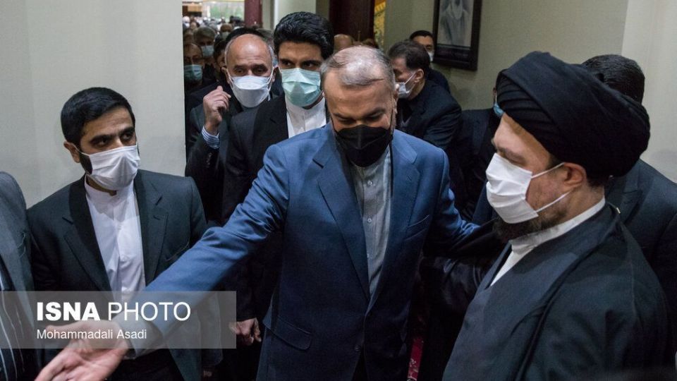 تجدید میثاق وزیر و کارکنان وزارت امور خارجه با آرمان‌های امام راحل