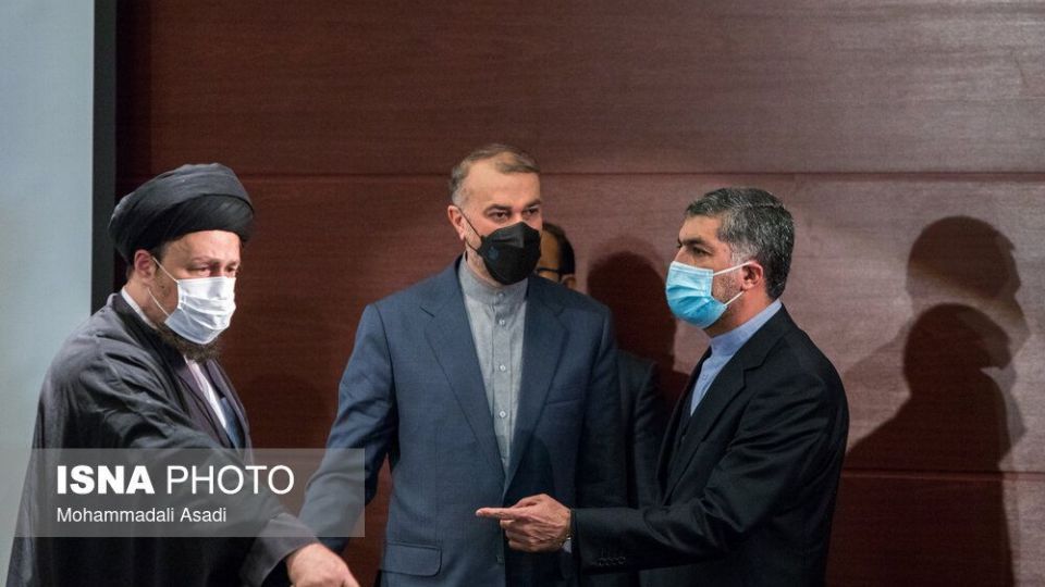 تجدید میثاق وزیر و کارکنان وزارت امور خارجه با آرمان‌های امام راحل