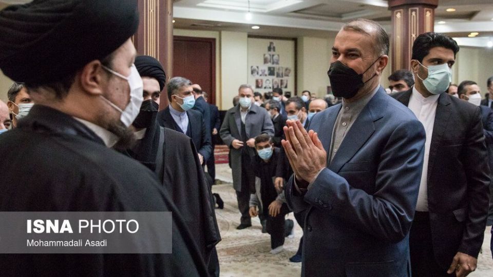 تجدید میثاق وزیر و کارکنان وزارت امور خارجه با آرمان‌های امام راحل