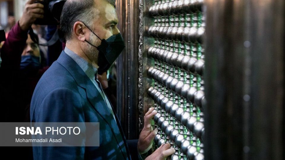 تجدید میثاق وزیر و کارکنان وزارت امور خارجه با آرمان‌های امام راحل