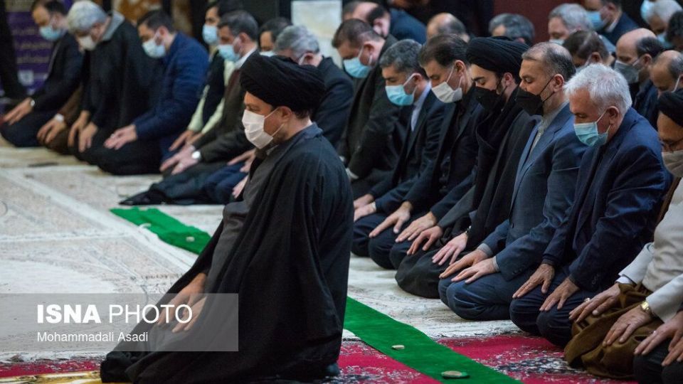 تجدید میثاق وزیر و کارکنان وزارت امور خارجه با آرمان‌های امام راحل