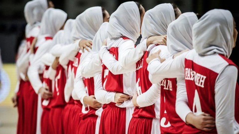 واکنش حقوقی ایران به منع حجاب در مسابقات ورزشی