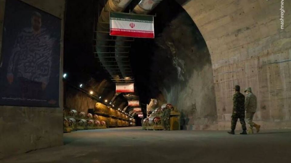 رونمایی از موشک «خیبرشکن»