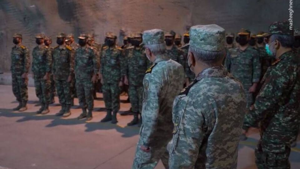 رونمایی از موشک «خیبرشکن»