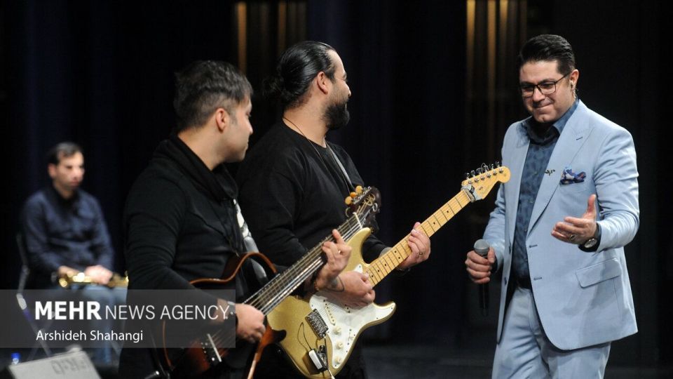 کنسرت حجت اشرف زاده