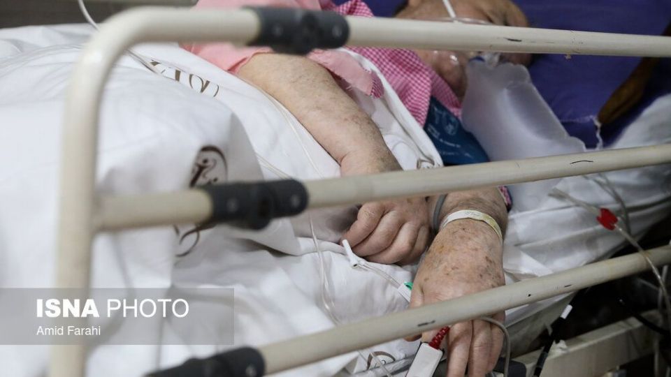 پیک ششم؛ بیمارستان‌ها در سیطره اُمیکرون