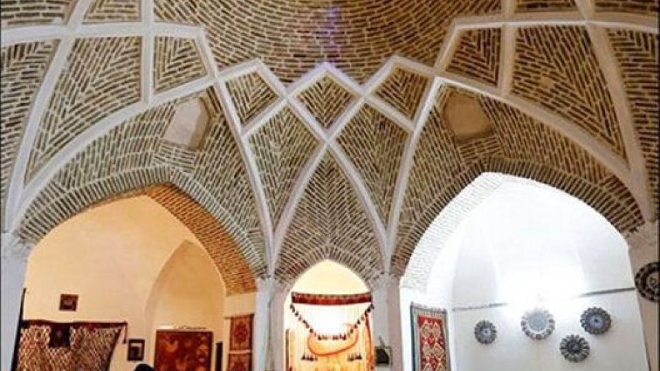 حمامی در قلب تهران که آب قنات آن را تامین می کند! 