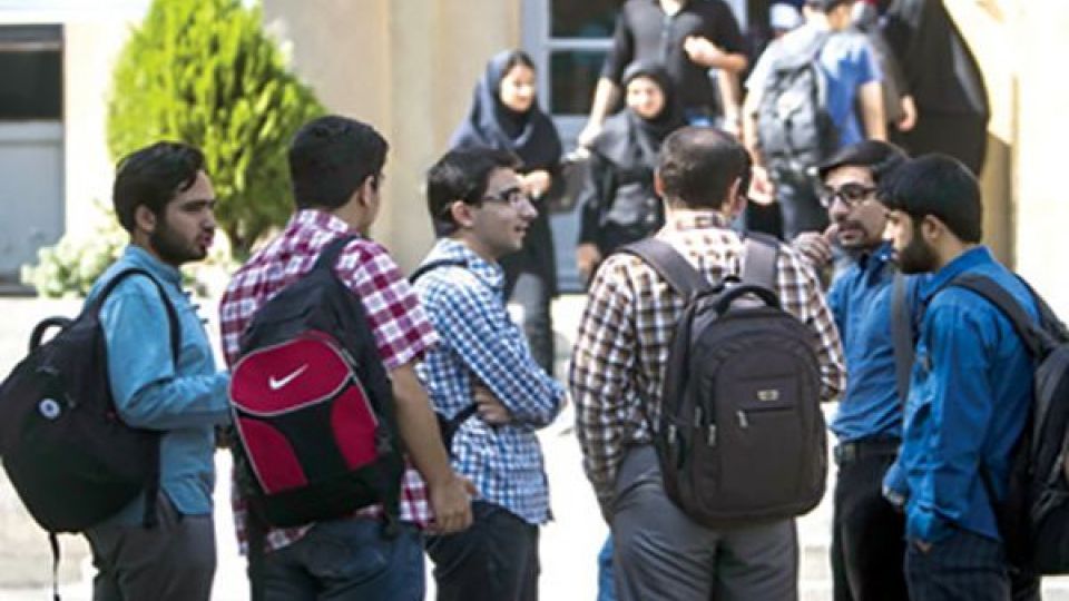 احمد نادری: روش های تبعیض آمیز در پذیرش دانشجو باید لغو شود احمد نادری: روش های تبعیض آمیز در پذیرش دانشجو باید لغو شود