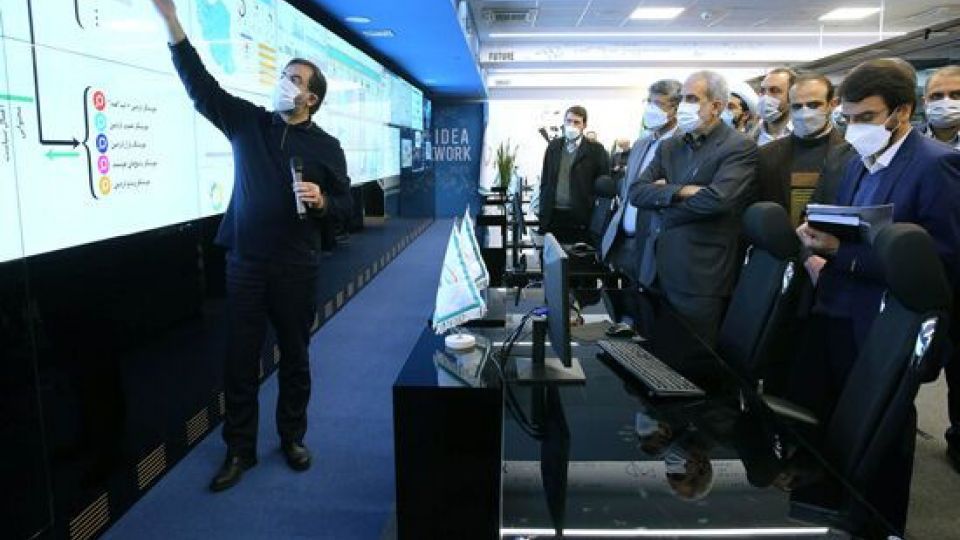  «شاد» بالغ شد