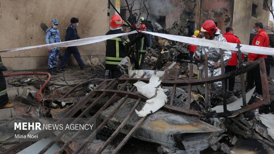 تصاویر محل سقوط یک فروند جنگنده در تبریز