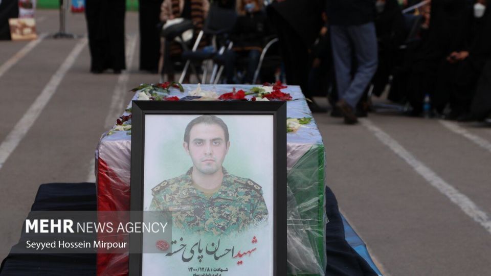 تشییع پیکر «احسان پای خسته» شهید انتظامی در مشهد