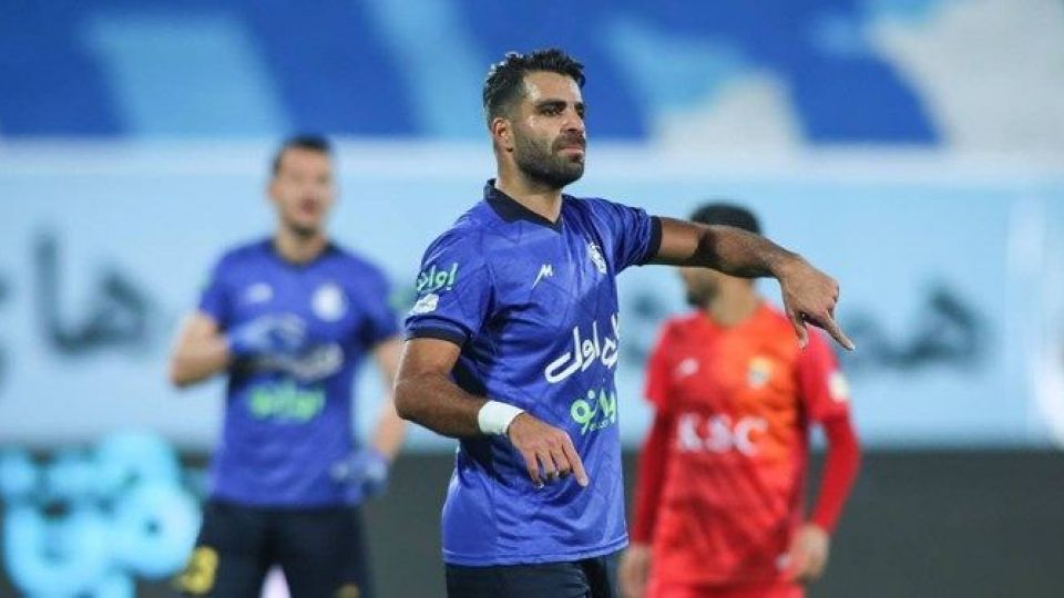  مدافع استقلال رسما سرباز ملوان شد