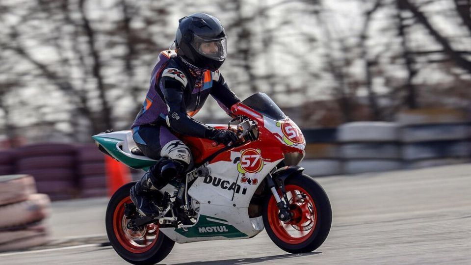 مسابقات موتور ریس آزاد زنان کشور