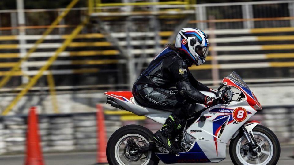 مسابقات موتور ریس آزاد زنان کشور