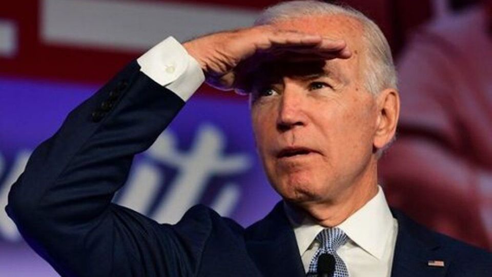 سی‌ان‌ان: انتظار می‌رود بایدن امروز واردات نفت از روسیه را ممنوع کند