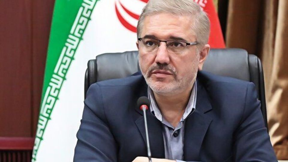 حقوق‌بگیران ۳ برابر صاحبان مشاغل مالیات می‌دهند