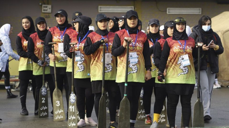 مسابقات قایقرانی کایوپولو و دراگون زنان