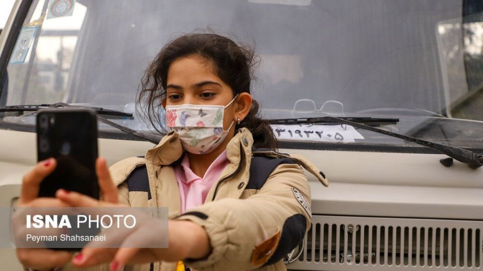 همایش خودروهای کلاسیک و آفرود زنده‌رود