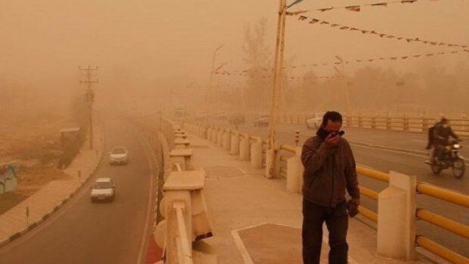 ۴۷۷ خوزستانی به دلیل گرد و خاک به مراکز درمانی مراجعه کرده‌اند