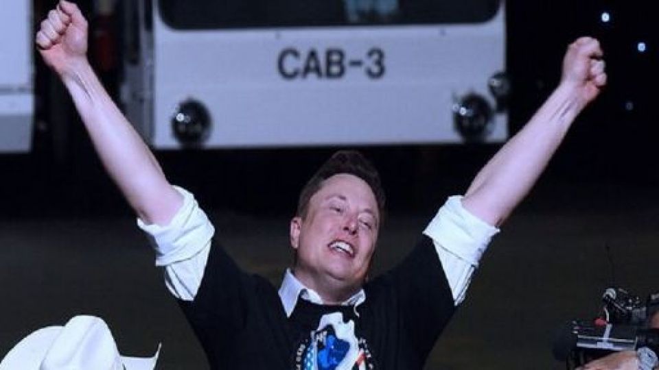 "ایلان ماسک" نخستین تریلیونر جهان تا سال ۲۰۲۴