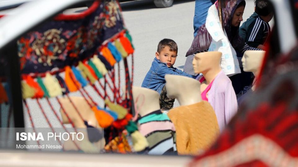 مسافران نوروزی در اسکله بندر ترکمن