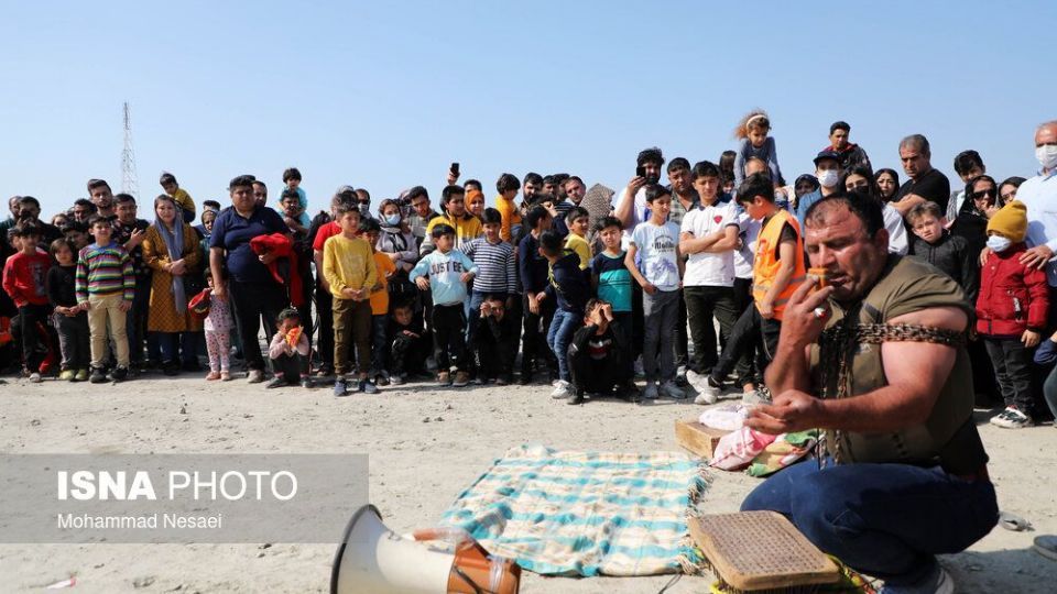 مسافران نوروزی در اسکله بندر ترکمن