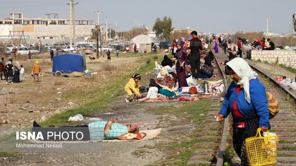 مسافران نوروزی در اسکله بندر ترکمن