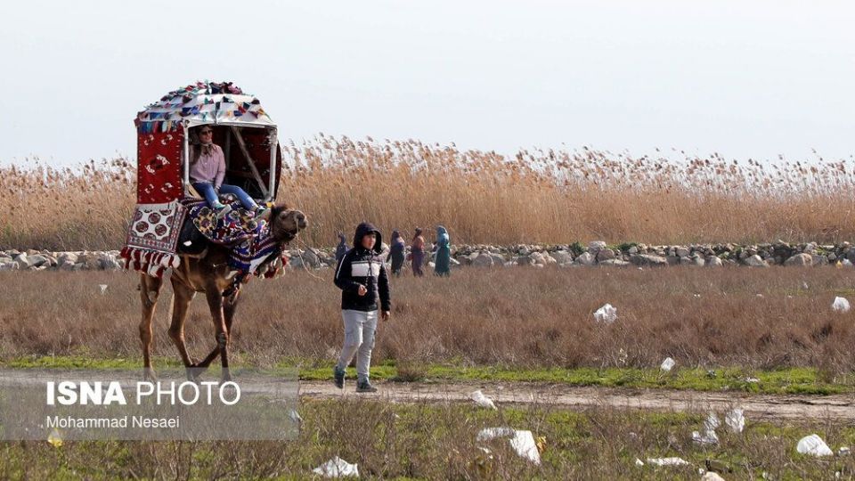 مسافران نوروزی در اسکله بندر ترکمن