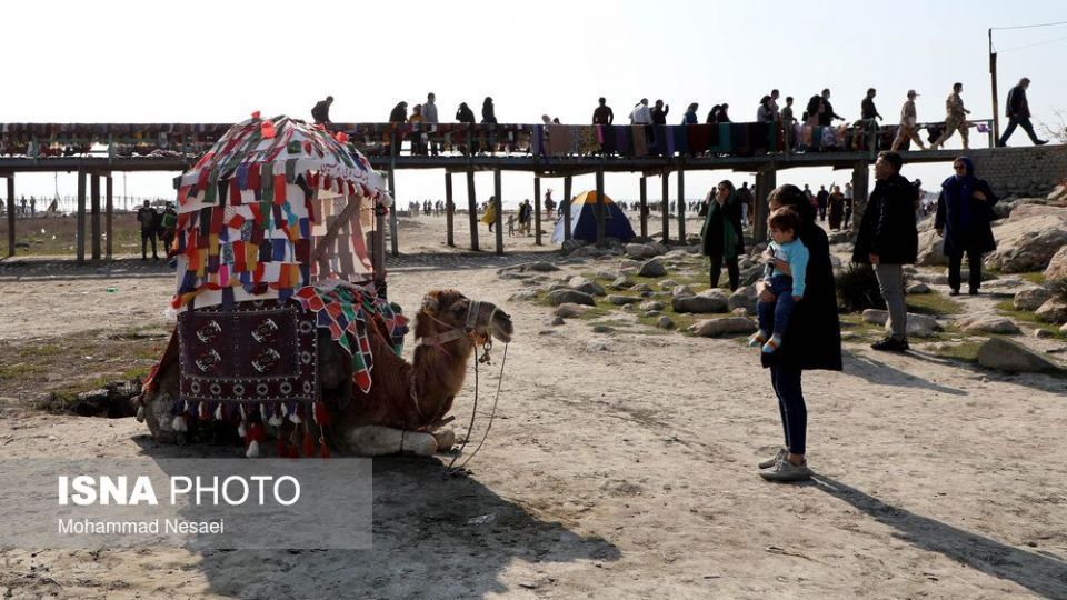مسافران نوروزی در اسکله بندر ترکمن