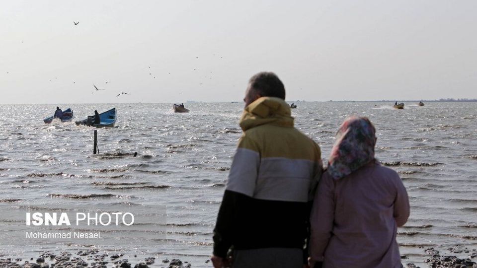 مسافران نوروزی در اسکله بندر ترکمن