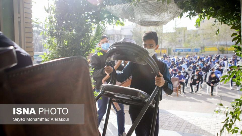 آغاز آموزش حضوری مدارس پس از دو سال - مشهد