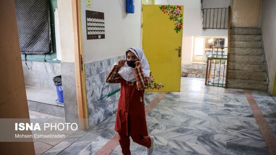 آغاز آموزش حضوری مدارس پس از دو سال - مشهد