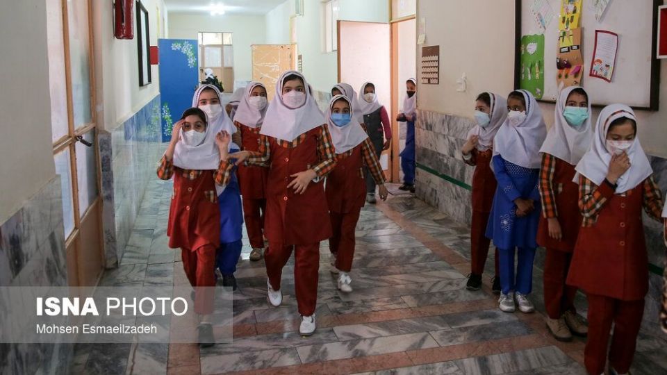 آغاز آموزش حضوری مدارس پس از دو سال - مشهد